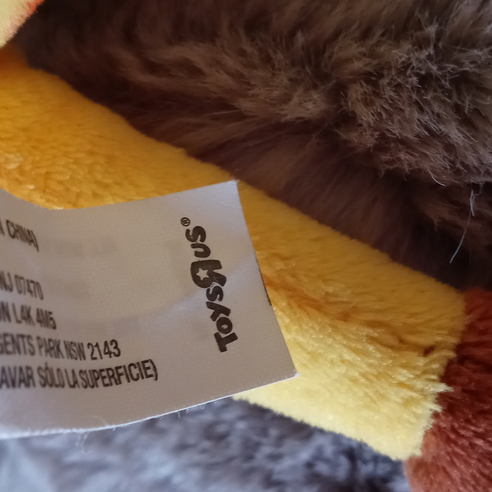 Toys R Us Jeffrey the giraffe - Picture 8 of 10